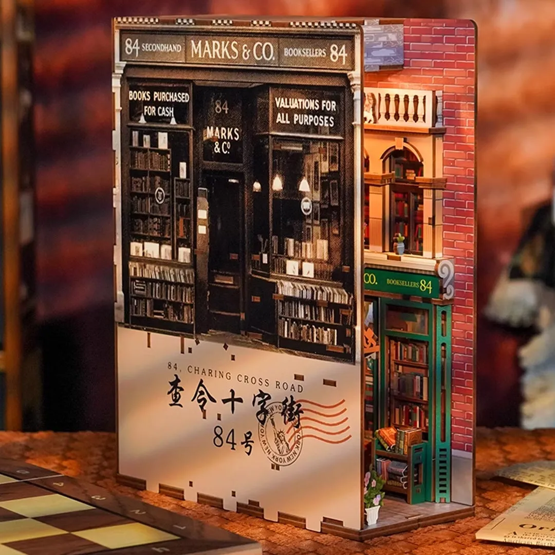 Book Nook - 84 Charing Cross Road - Image 4