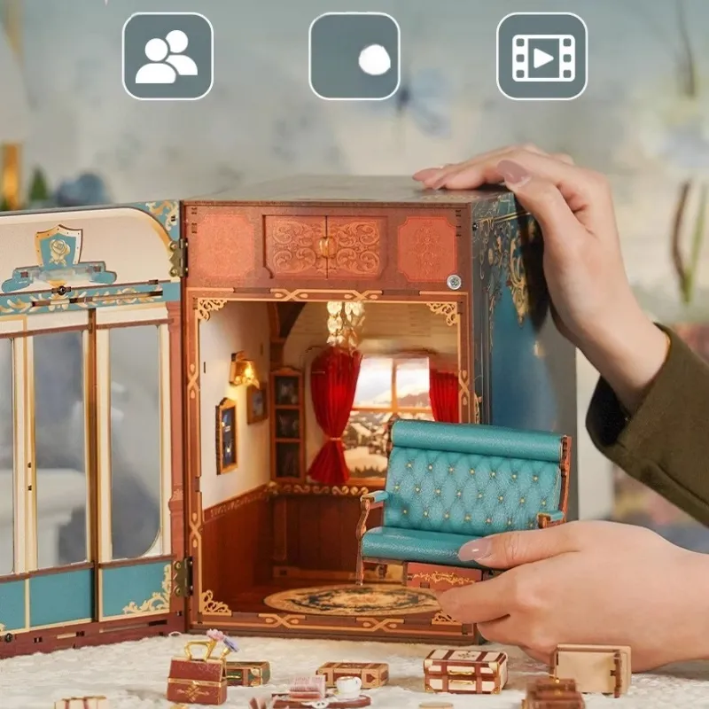 Book Nook - European Travels - Image 6