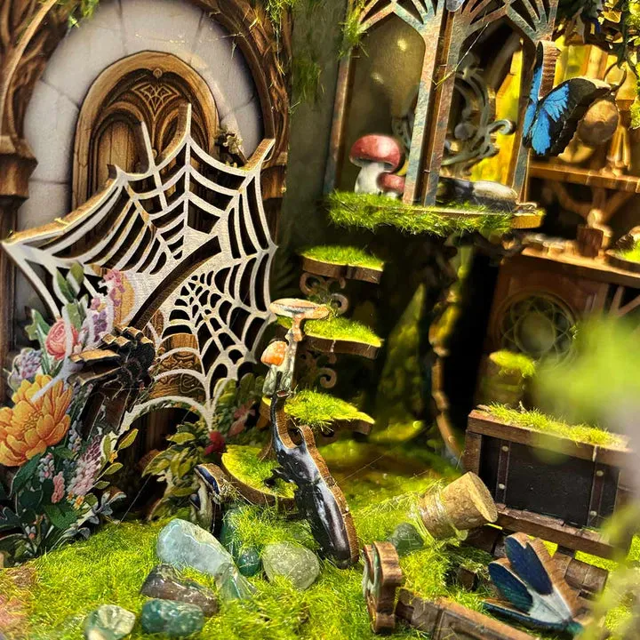 Book Nook - Insect Story - Image 7